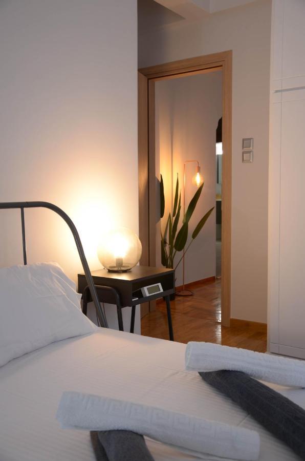 Adorable 2 Bedroom Apartment Close To Ancient Athens City Center エクステリア 写真