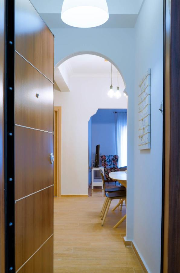 Adorable 2 Bedroom Apartment Close To Ancient Athens City Center エクステリア 写真