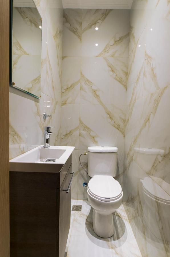 Adorable 2 Bedroom Apartment Close To Ancient Athens City Center エクステリア 写真